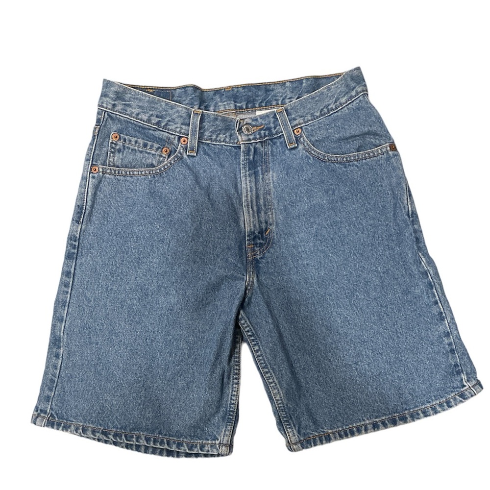 LEVI’S 550 Denim Short Size 30 (fits 28 inches)